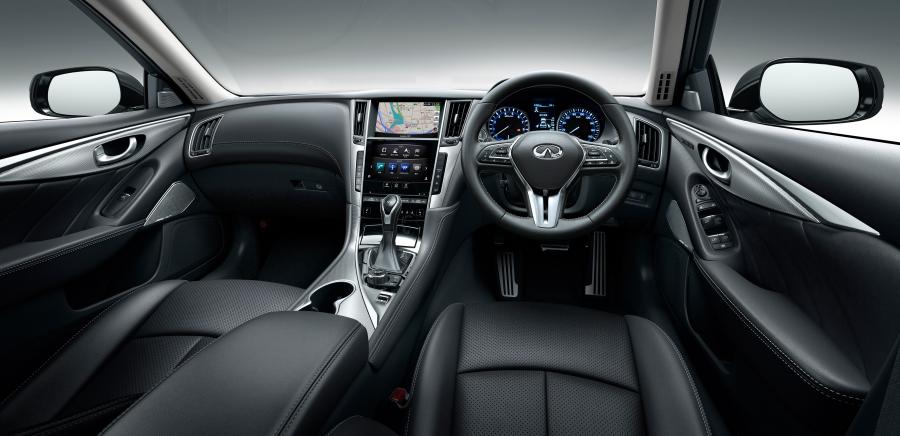 Торпедо Nissan Skyline Hybrid (V37) 2017 года  (фото 4 из 15)